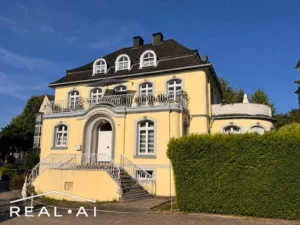Stilvolle Stadtvilla mit 3 Wohneinheiten im Moltkeviertel!