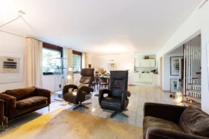 Reihenckhaus in ruhier Lage: Großzügige 169 m² Wohnfläche mit Garten und Garage