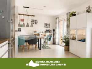4 Zimmer – 2 Balkone – 1 Tiefgaragenplatz