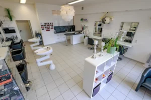 Attraktives Ladenlokal in Sankt Augustin-Niederpleis – Ihr neuer Gewerbestandort