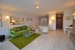 Nah bei Düsseldorf: Vollmöbliertes Apartment – Pool und Sauna im Haus – Erkrath-Unterfeldhaus