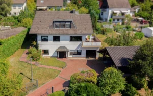 Großzügiges Einfamilienhaus in idyllischer Lage von Windeck – zwischen Natur und Sieg!