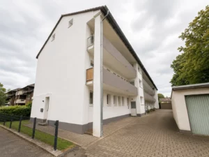 Charmante 3-Zimmer-Etagenwohnung mit Loggia und Stellplatz in Kamen