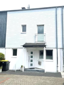 Top gepflegtes Reihenmittelhaus in schöner Lage von Neuss-Allerheiligen