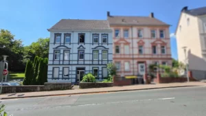 Mehrfamilienhaus mit vier Einheiten – solide Kapitalanlage.