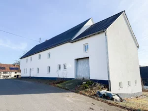Attraktives Handwerkerobjekt: MFH-Optionen, Ausbau- und Renditepotenzial!